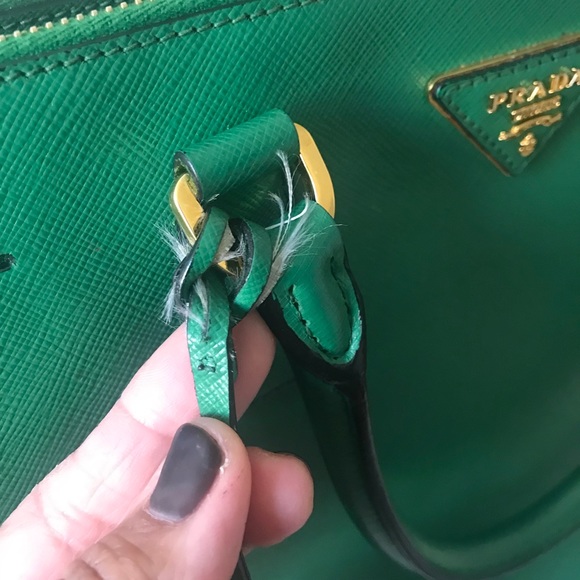 Prada Saffiano Lux - Picture 6 of 8